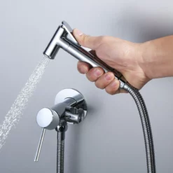 Douchette Hygiènique Eau Chaude Et Froide -Produits De Salle De Bain Soldes 2024 26618 douchette